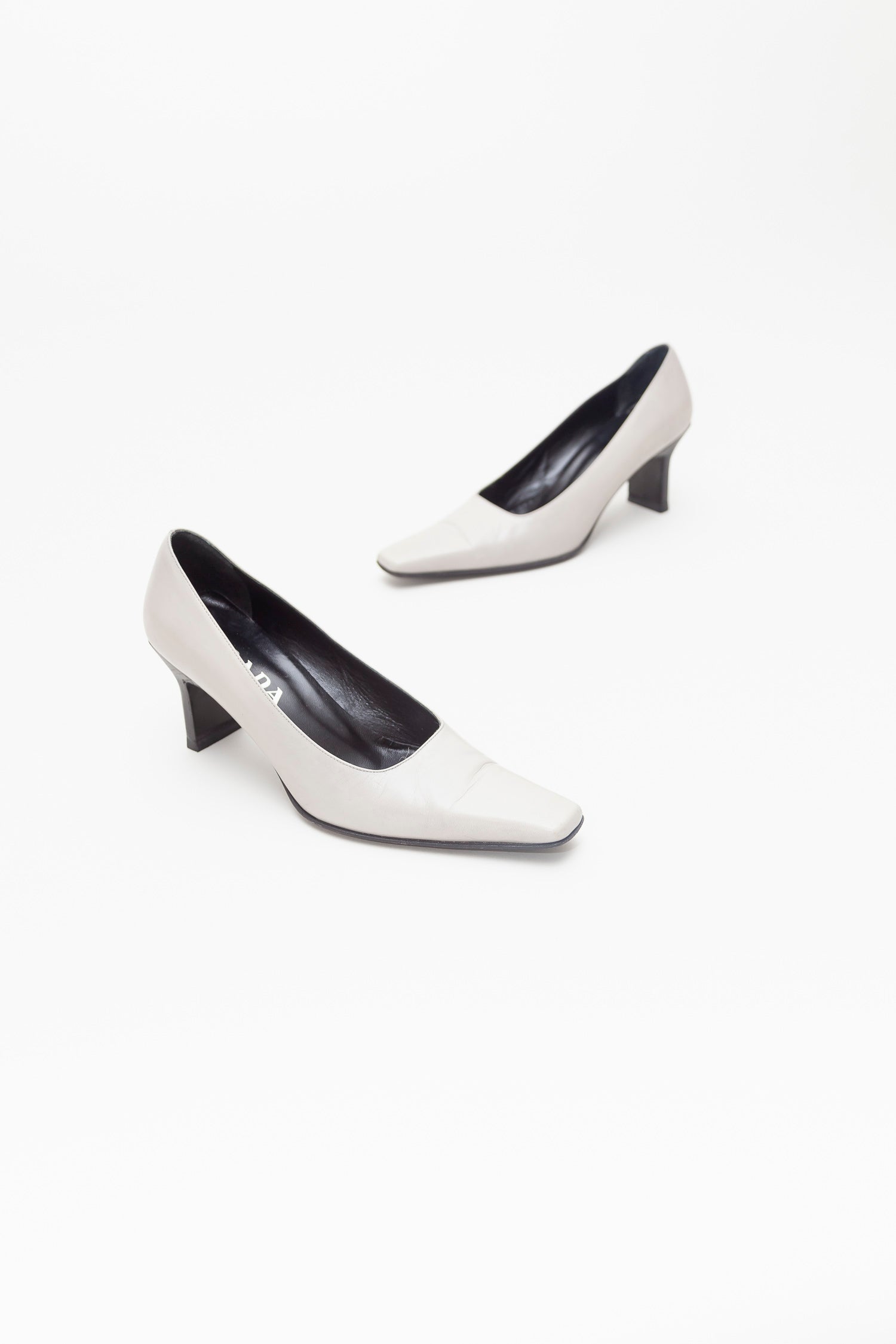 Prada <br> Size 36.5