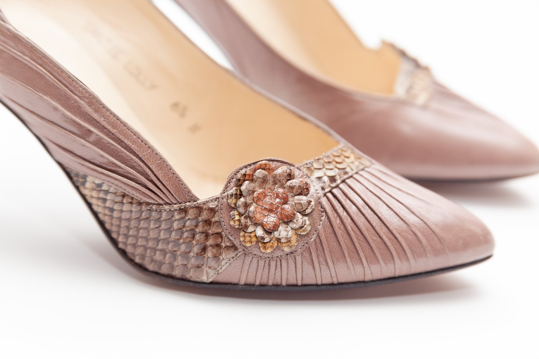 Rosina Ferragamo Schiavone <br> Size 6.5