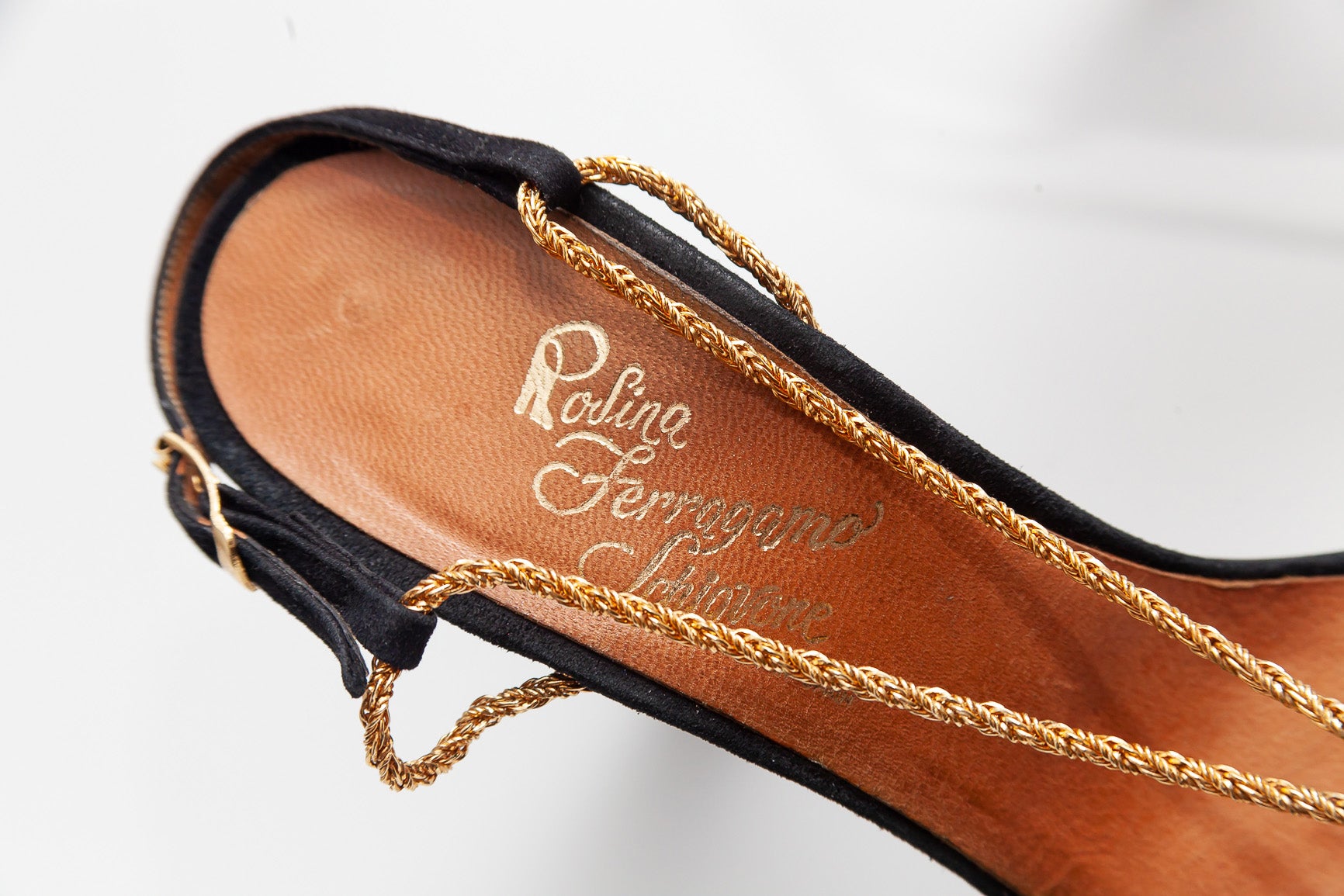 Rosina Ferragamo Schiavone <br> Size 7