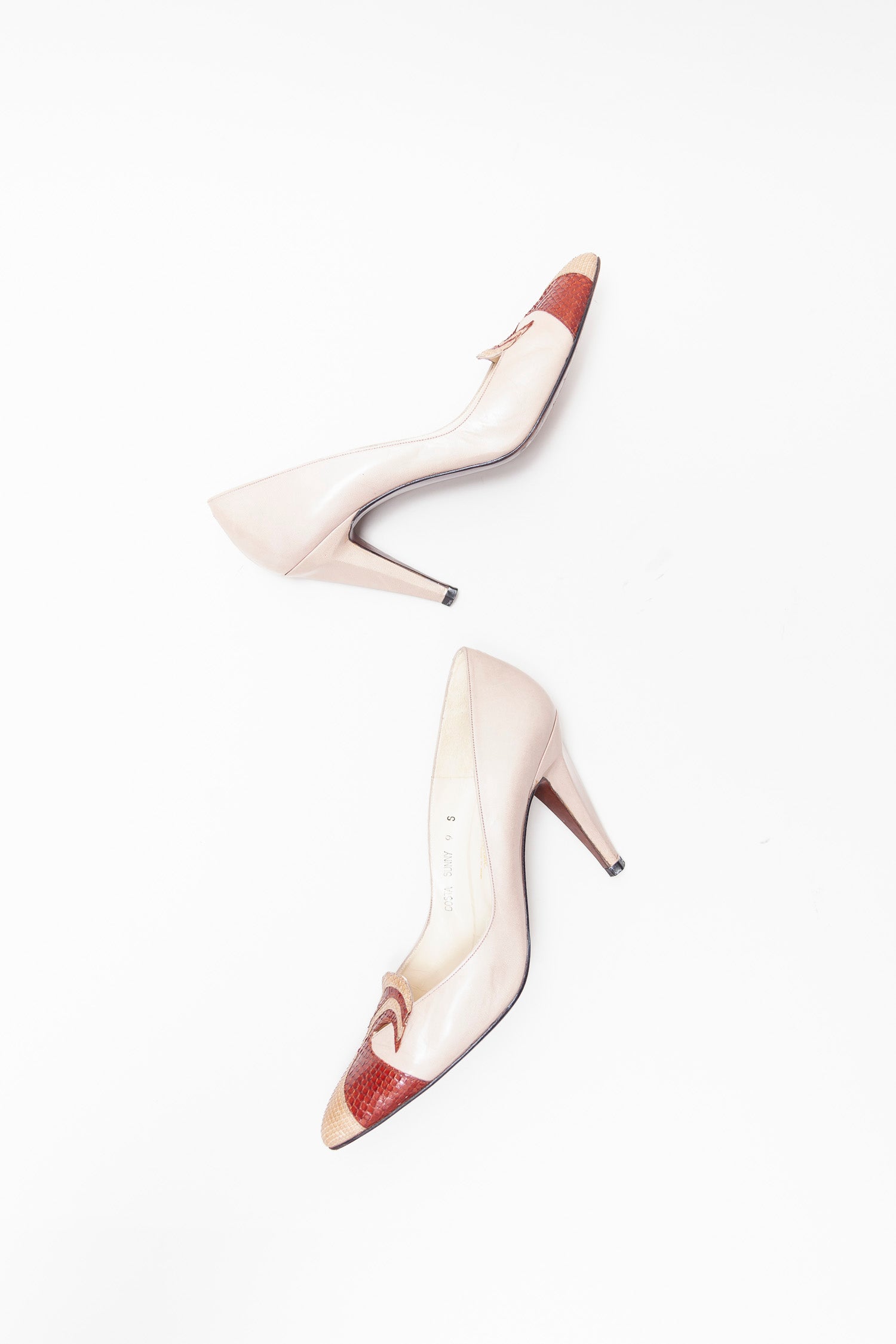 Rosina Ferragamo Schiavone <br> Size 9