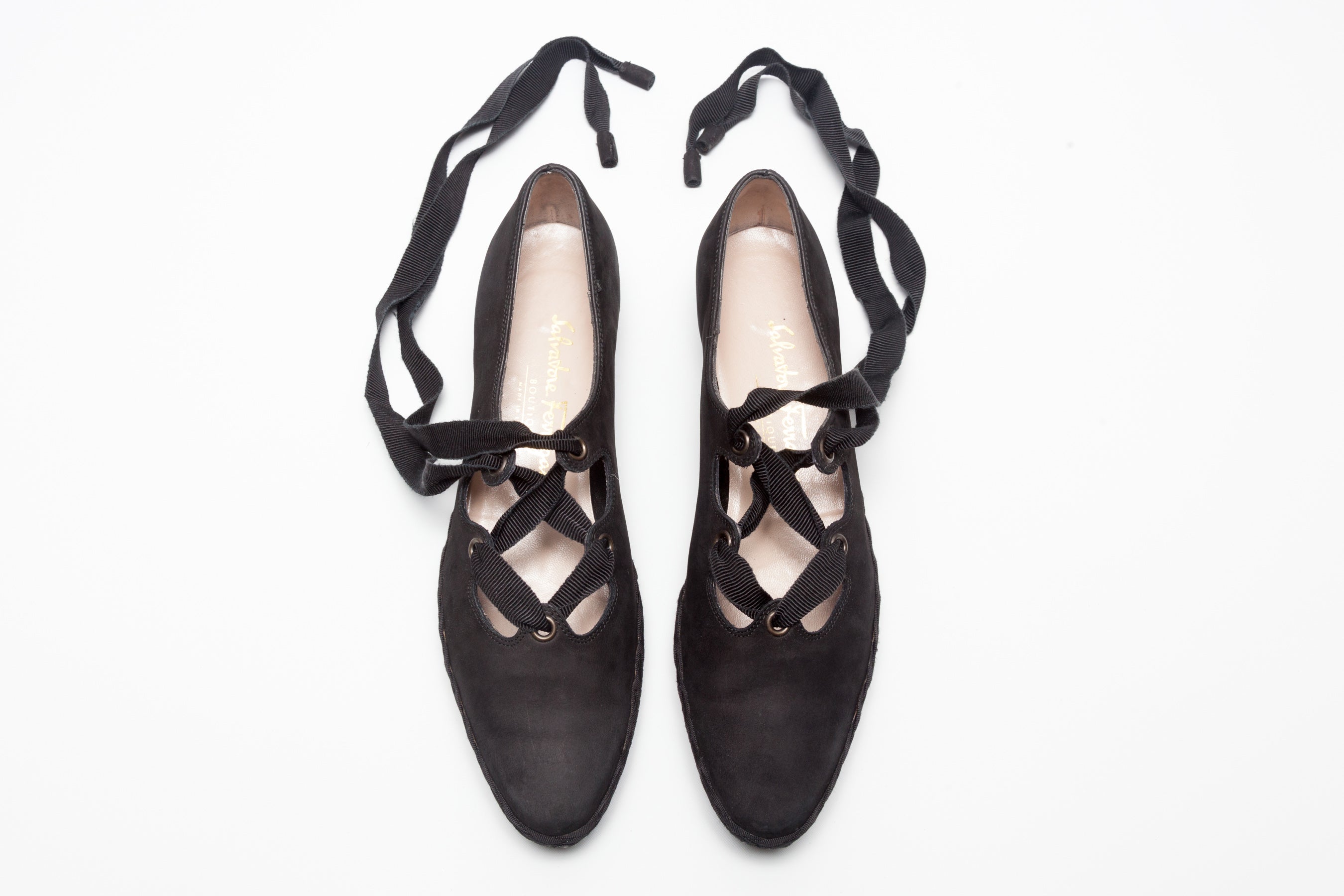 Salvatore Ferragamo <br> Size 7