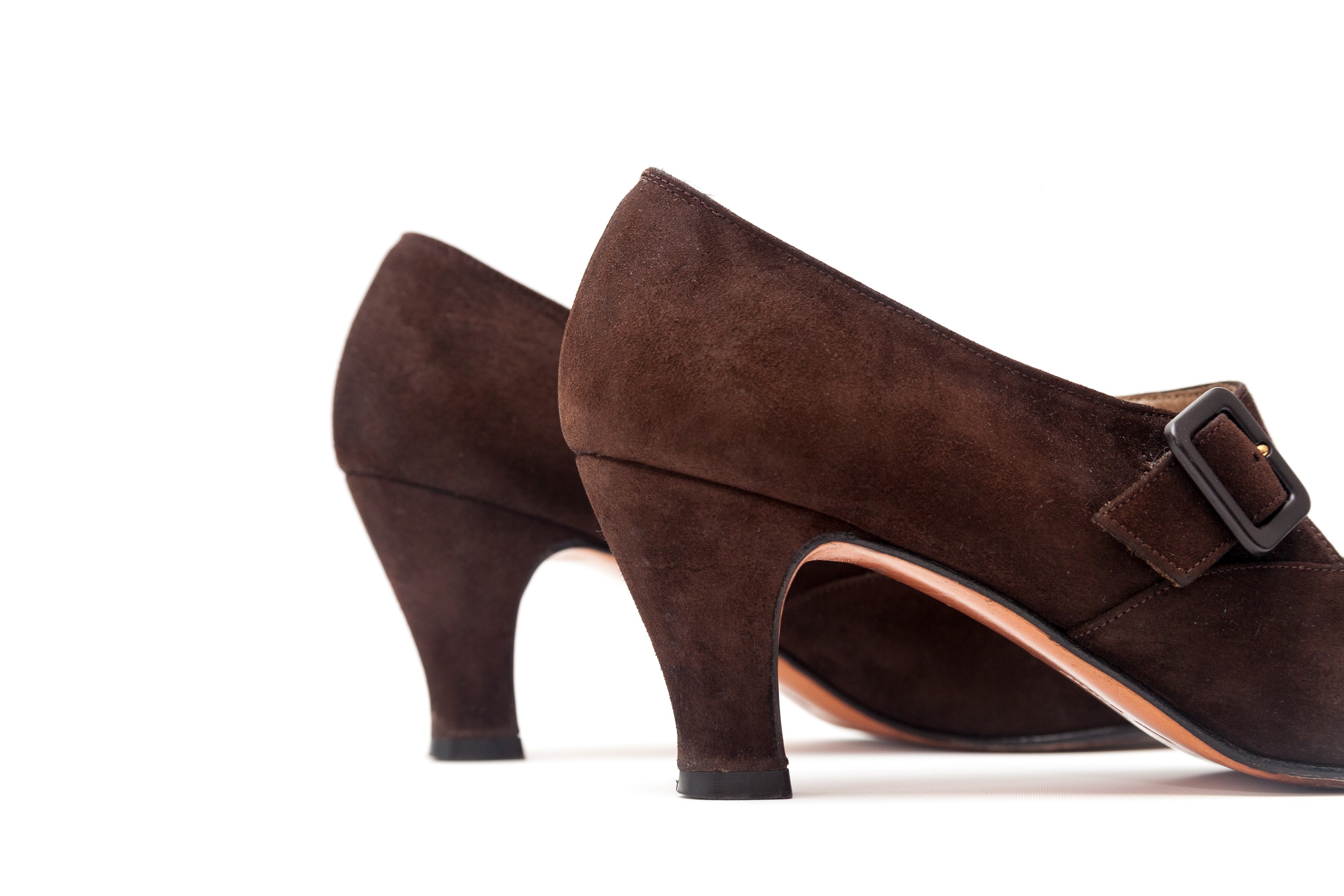 Salvatore Ferragamo <br> Size 6