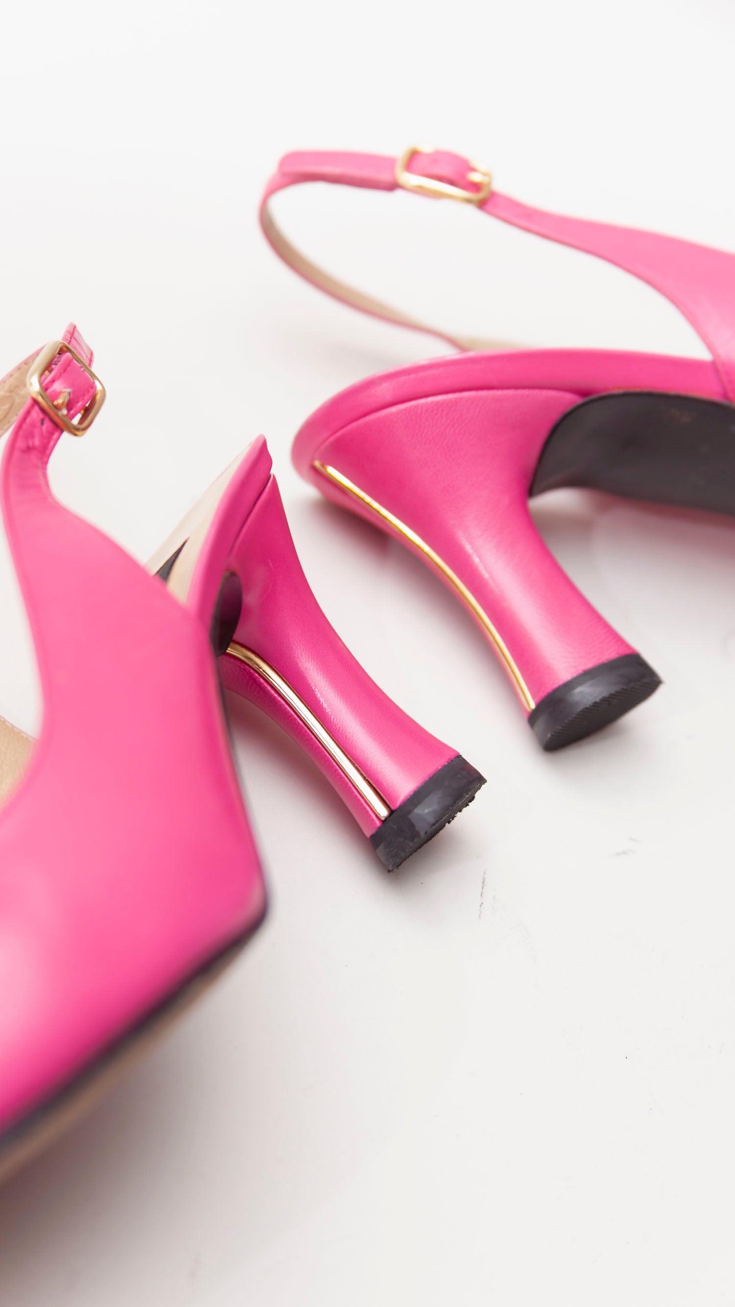 Stuart Weitzman <br> Size 6.5