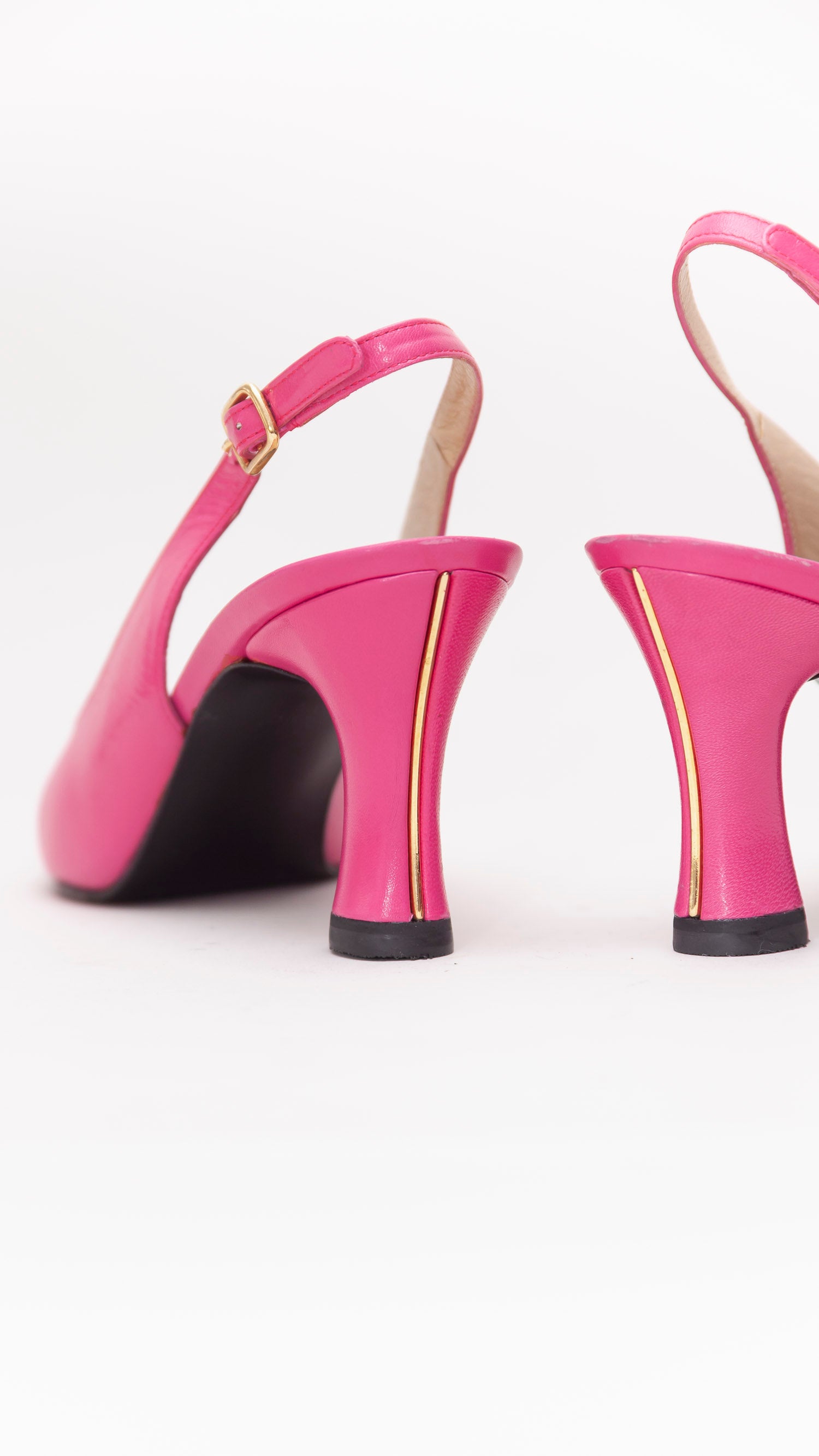 Stuart Weitzman <br> Size 6.5