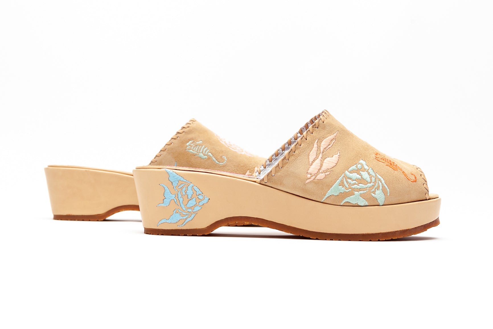 Susan Bennis Warren Edwards <br> Size 6