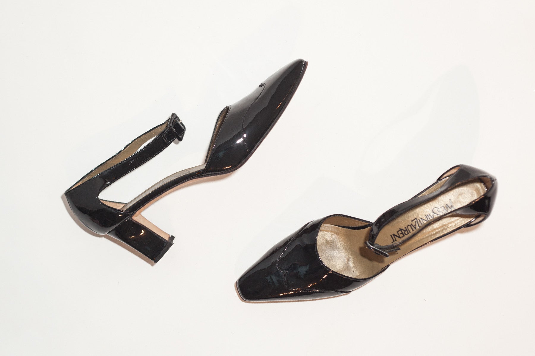 Yves Saint Laurent <br>  Size 8.5