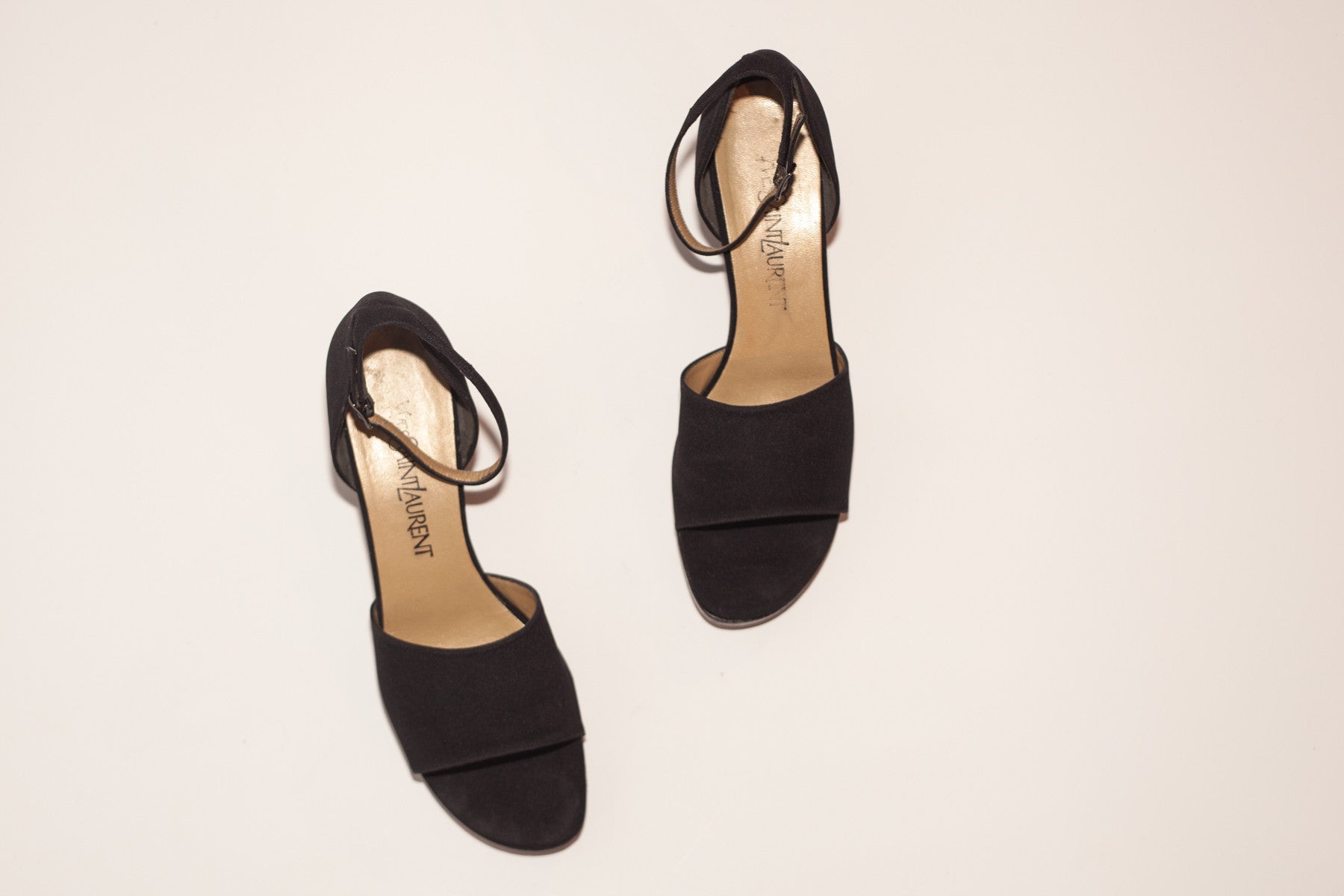 Yves Saint Laurent <br> Size 8.5