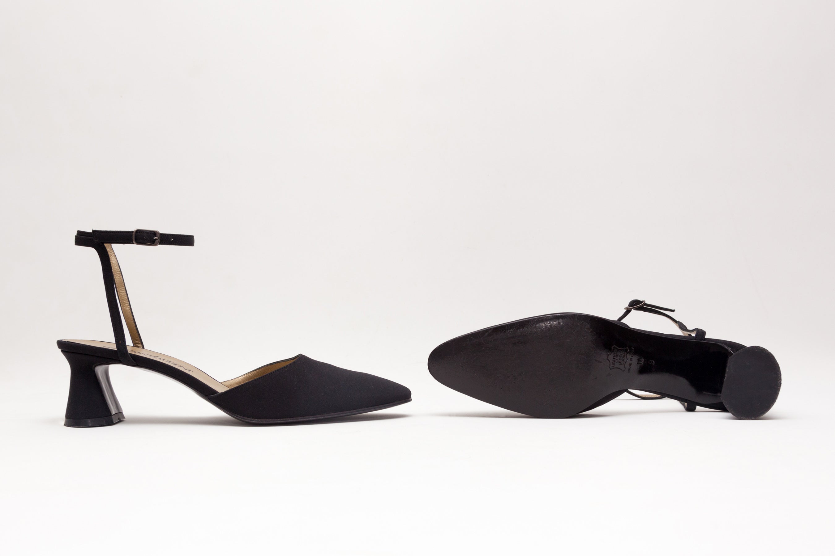 Yves Saint Laurent <br> Size 9