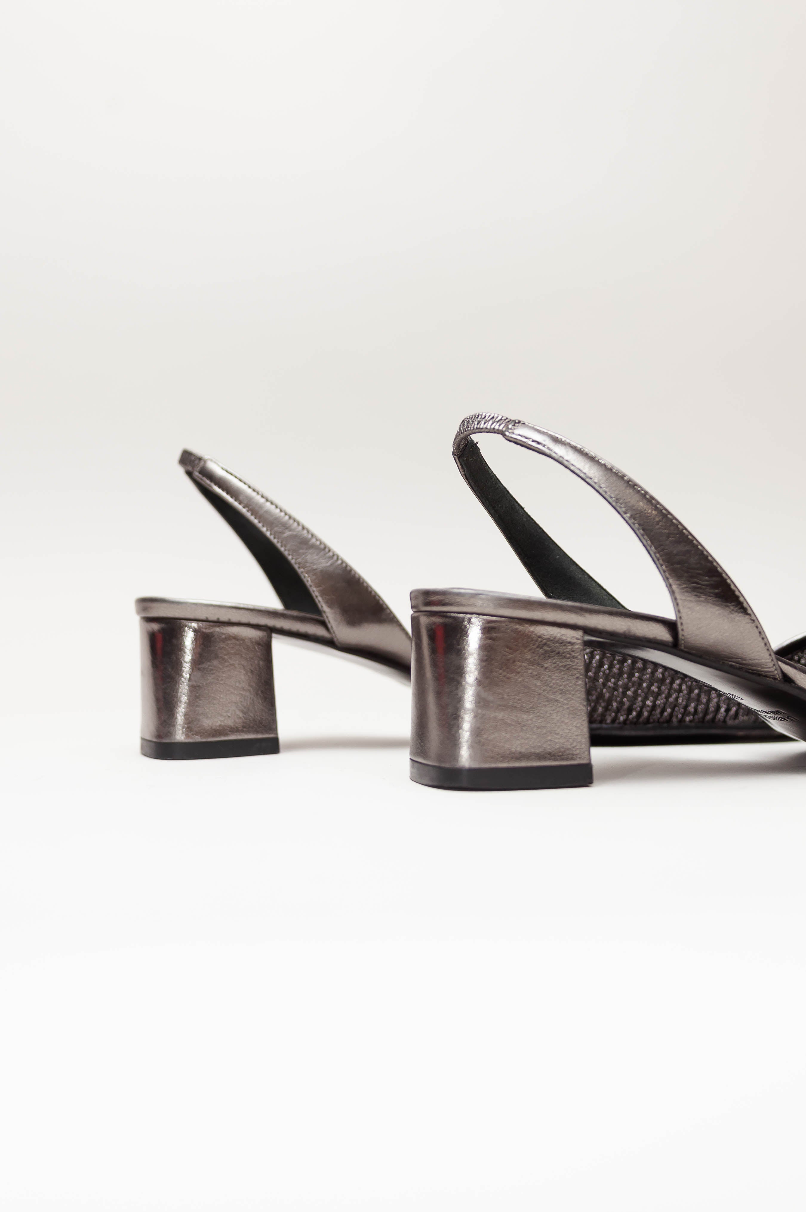 Yves Saint Laurent <br> Size 6.5