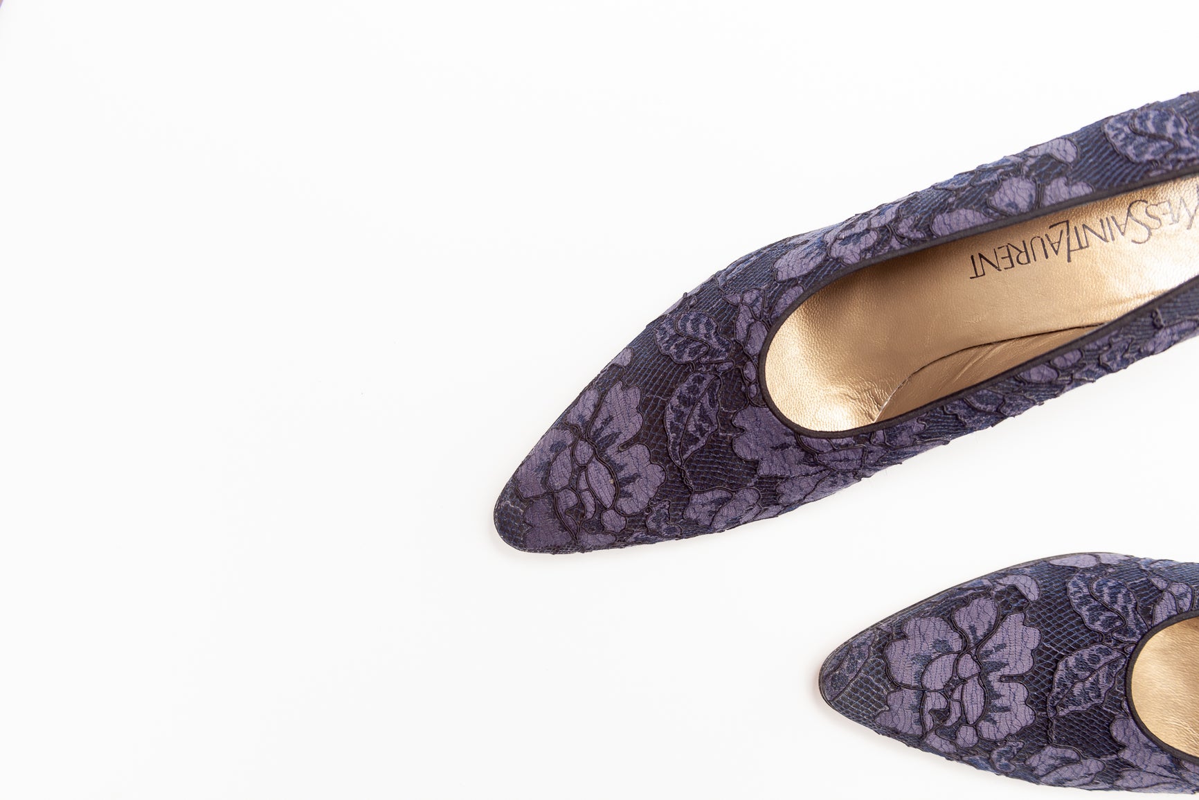 Yves Saint Laurent <br> Size 9