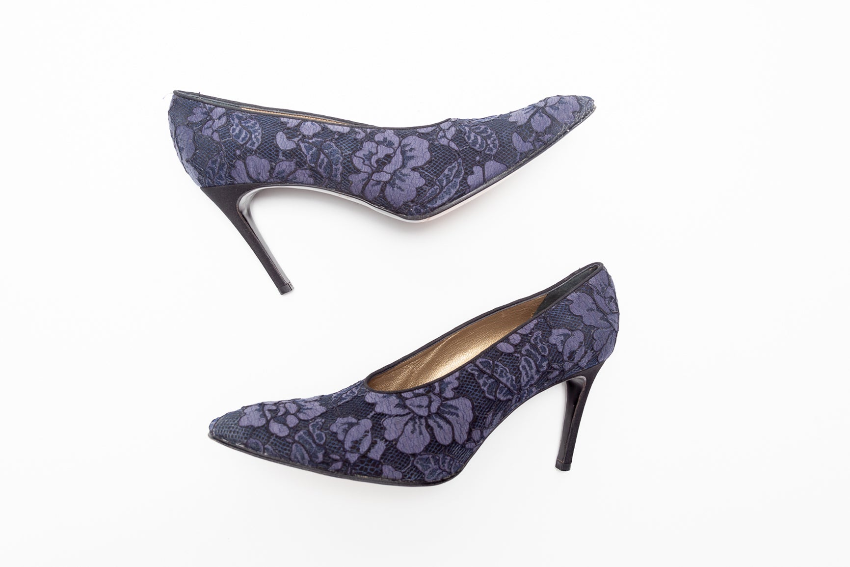 Yves Saint Laurent <br> Size 9