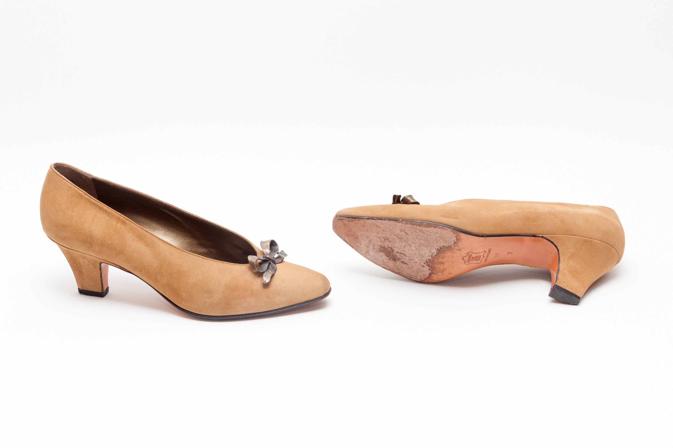 Yves Saint Laurent <br> Size 7