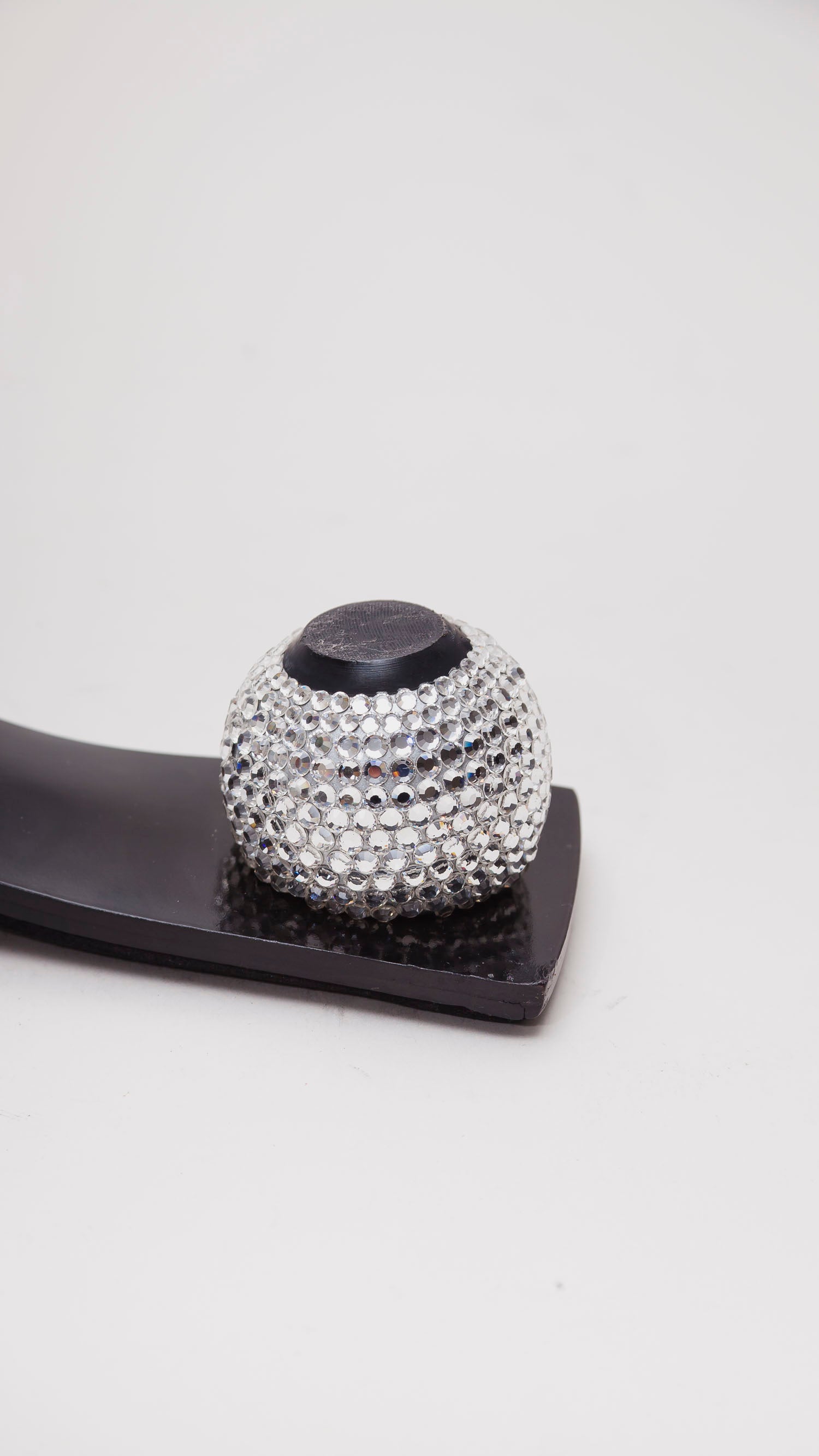 Yves Saint Laurent <br> Size 8