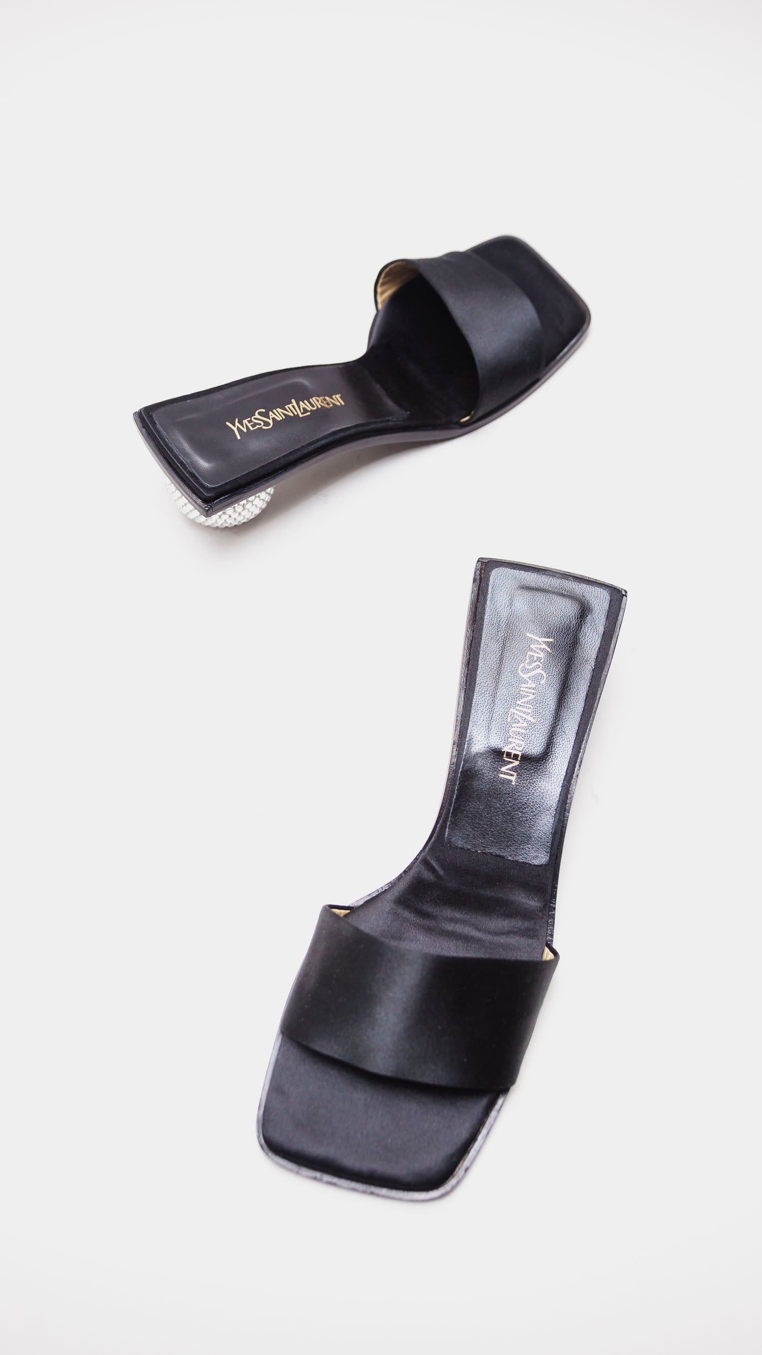 Yves Saint Laurent <br> Size 8