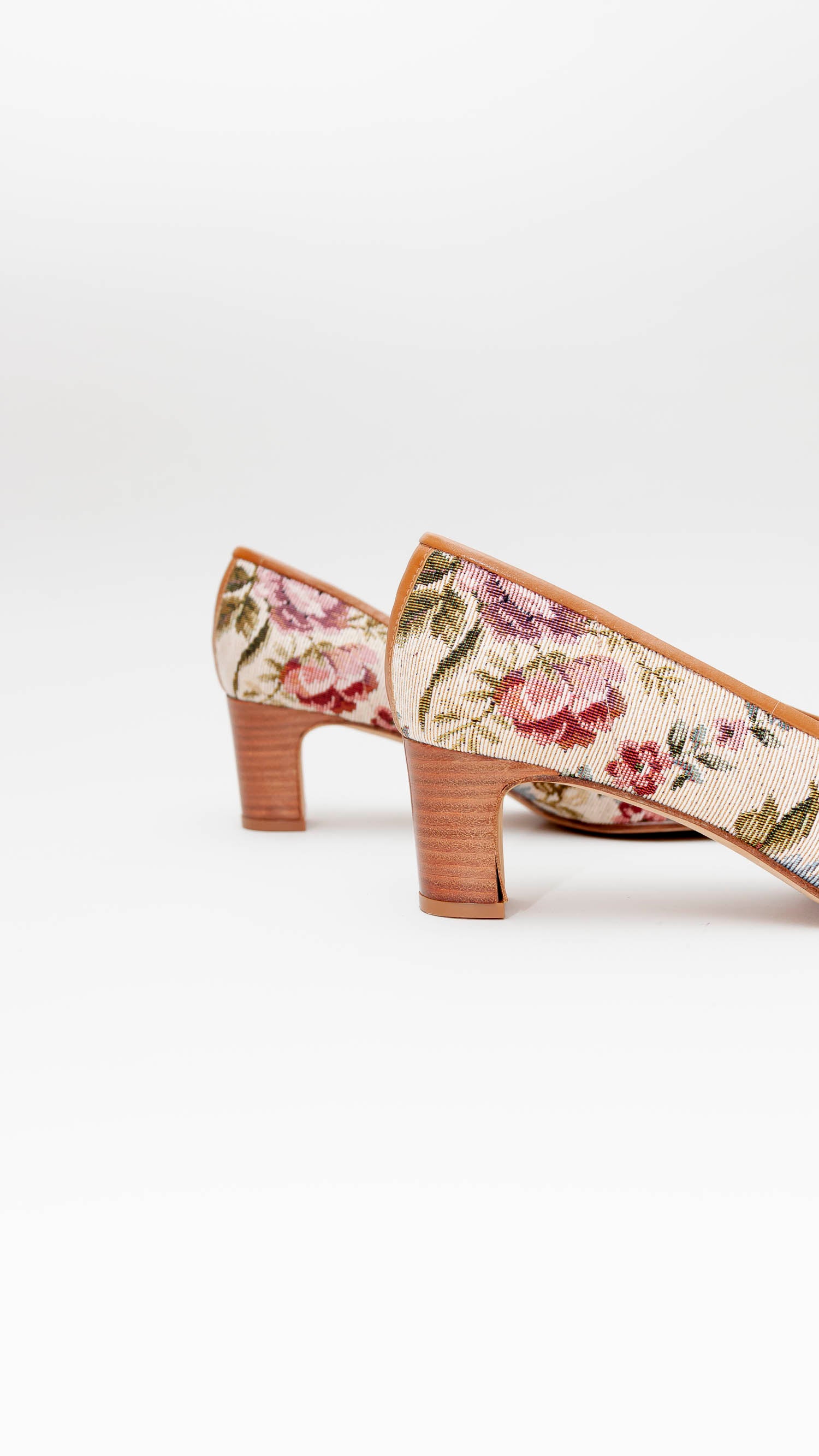 Zalo <br> Size 8